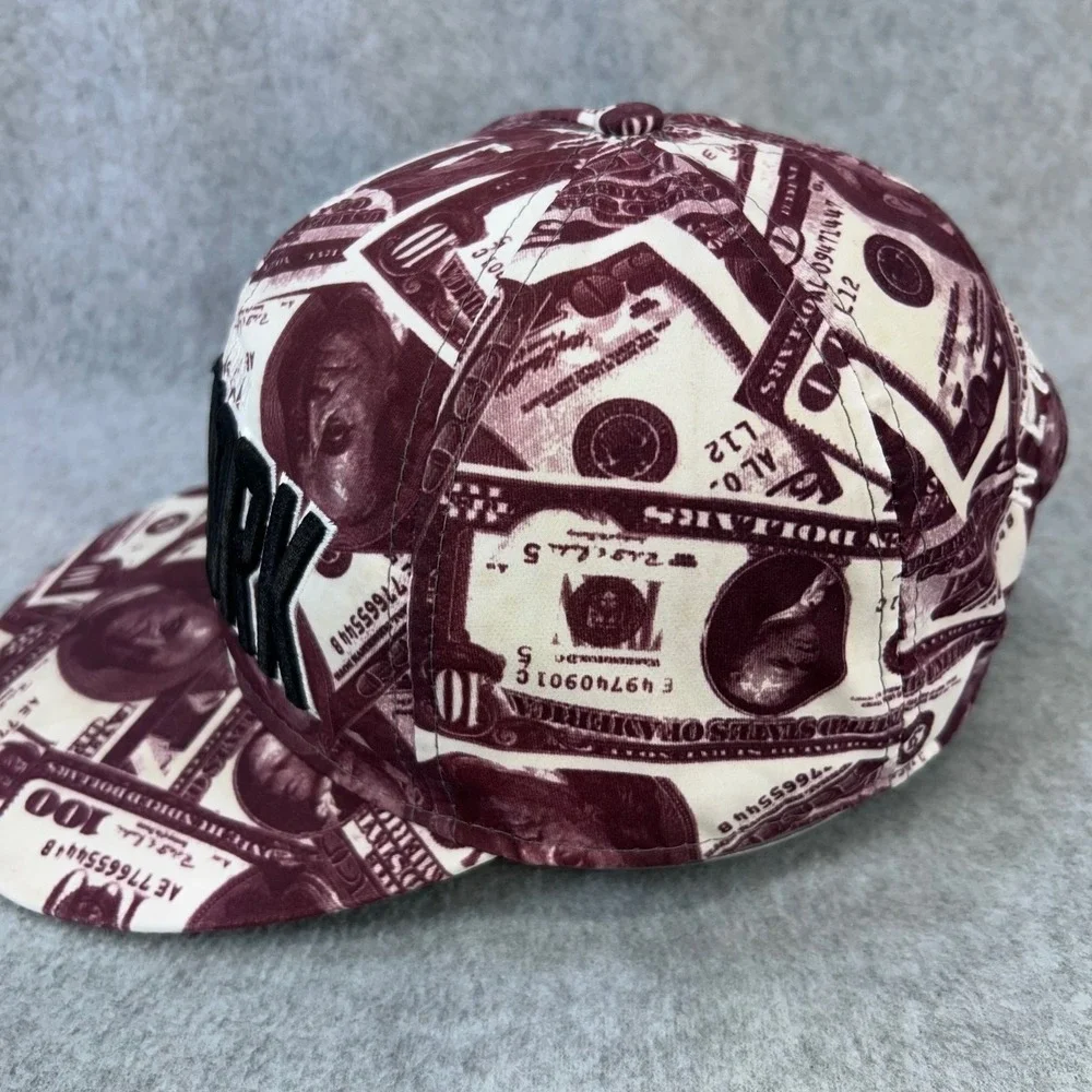 New York Men Maroon T&T Snapback Hat All Over Money Print Embroidered OS